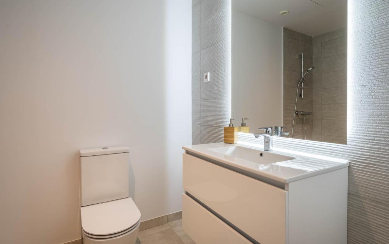 Ar 17 South Bay Apartment Estepona Ngoại thất bức ảnh