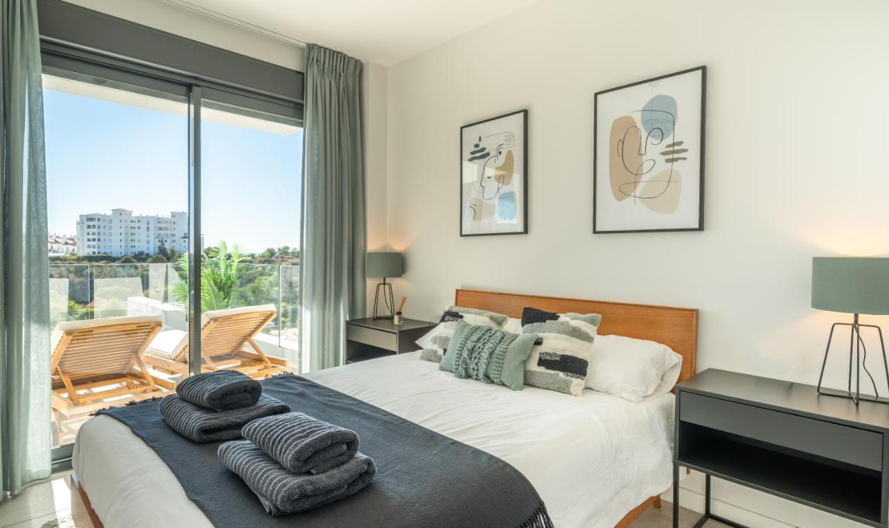 Ar 17 South Bay Apartment Estepona Ngoại thất bức ảnh